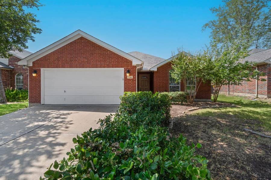 Property photo for 3704 Palm Drive, Fort Worth, TX