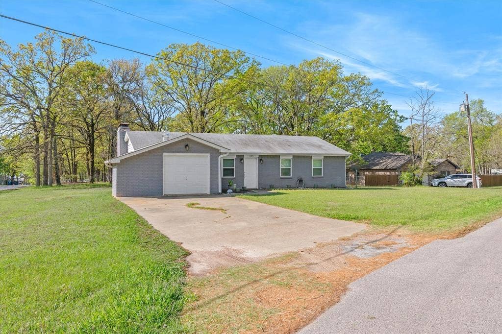 123 Harmon Road, Gun Barrel City, TX 75156 123 Harmon Road, Gun Barrel City, TX 75156