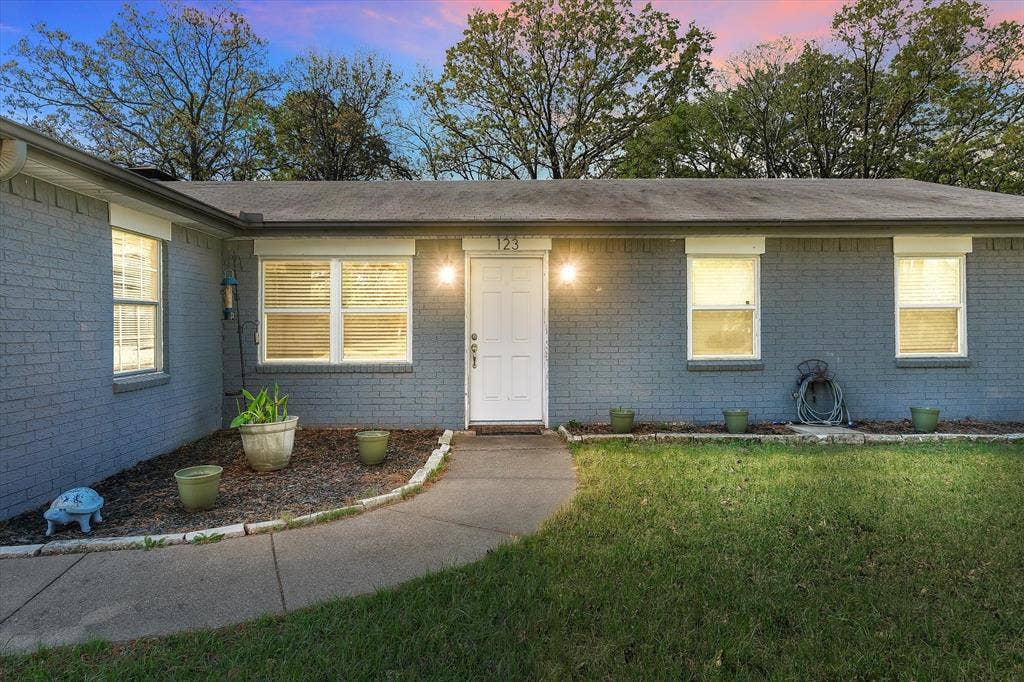123 Harmon Road, Gun Barrel City, TX 75156 123 Harmon Road, Gun Barrel City, TX 75156
