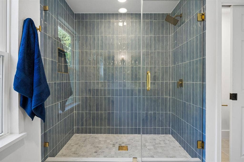 238 Oakwood Circle, Shady Shores, TX 76208 238 Oakwood Circle, Shady Shores, TX 76208