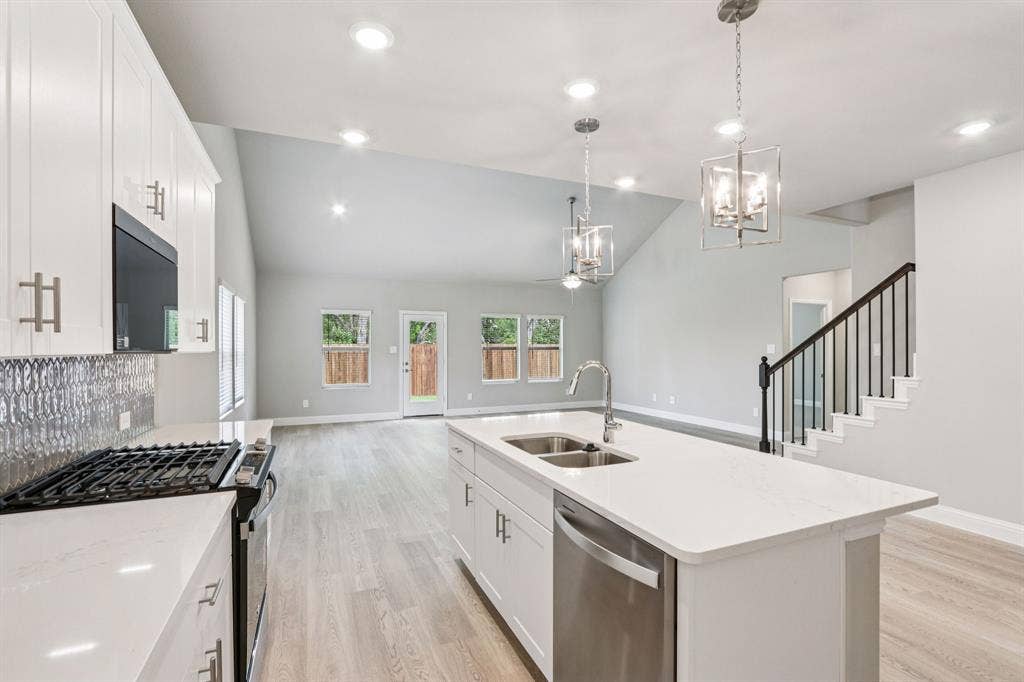 Photo is not of the actual home, but is an inspirational photo of builder’s model home and may depict options, furnishings, and/or decorator features that are not included.