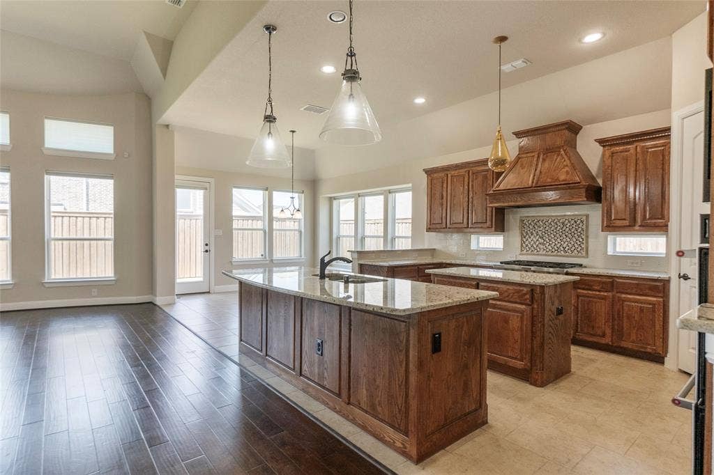 4802 Comstock Way, Mansfield, TX 76063 4802 Comstock Way, Mansfield, TX 76063