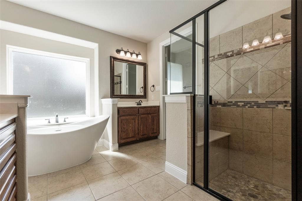 4802 Comstock Way, Mansfield, TX 76063 4802 Comstock Way, Mansfield, TX 76063