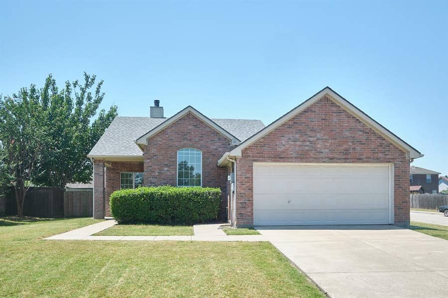 Property photo for 501 Harvard Drive, Princeton, TX