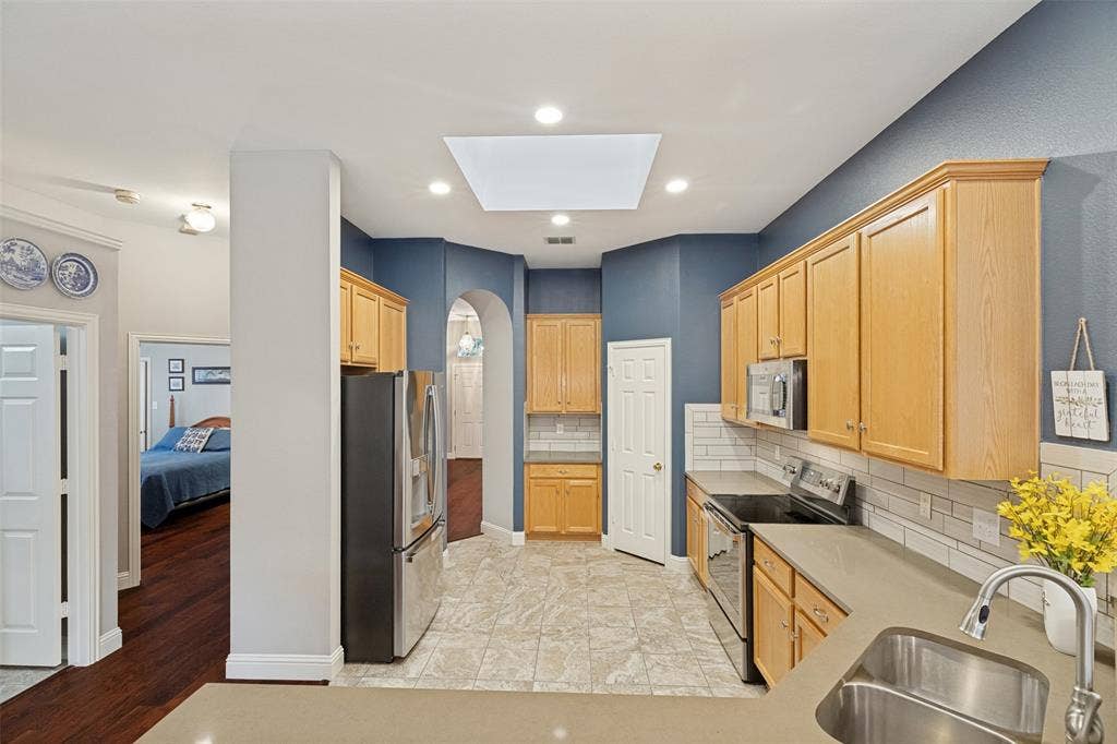 10914 Turtle Creek Lane, Frisco, TX 75035 10914 Turtle Creek Lane, Frisco, TX 75035