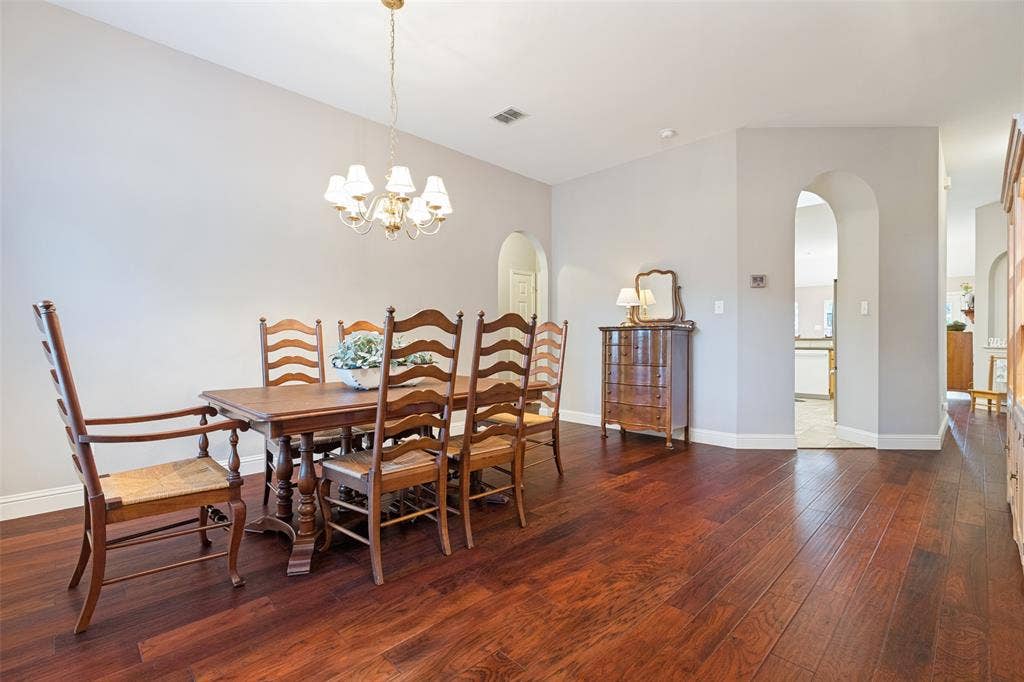 10914 Turtle Creek Lane, Frisco, TX 75035 10914 Turtle Creek Lane, Frisco, TX 75035