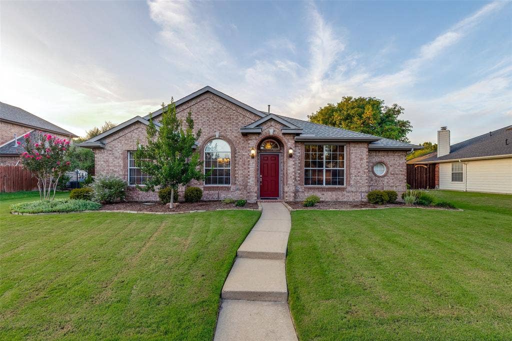 10914 Turtle Creek Lane, Frisco, TX 75035 10914 Turtle Creek Lane, Frisco, TX 75035