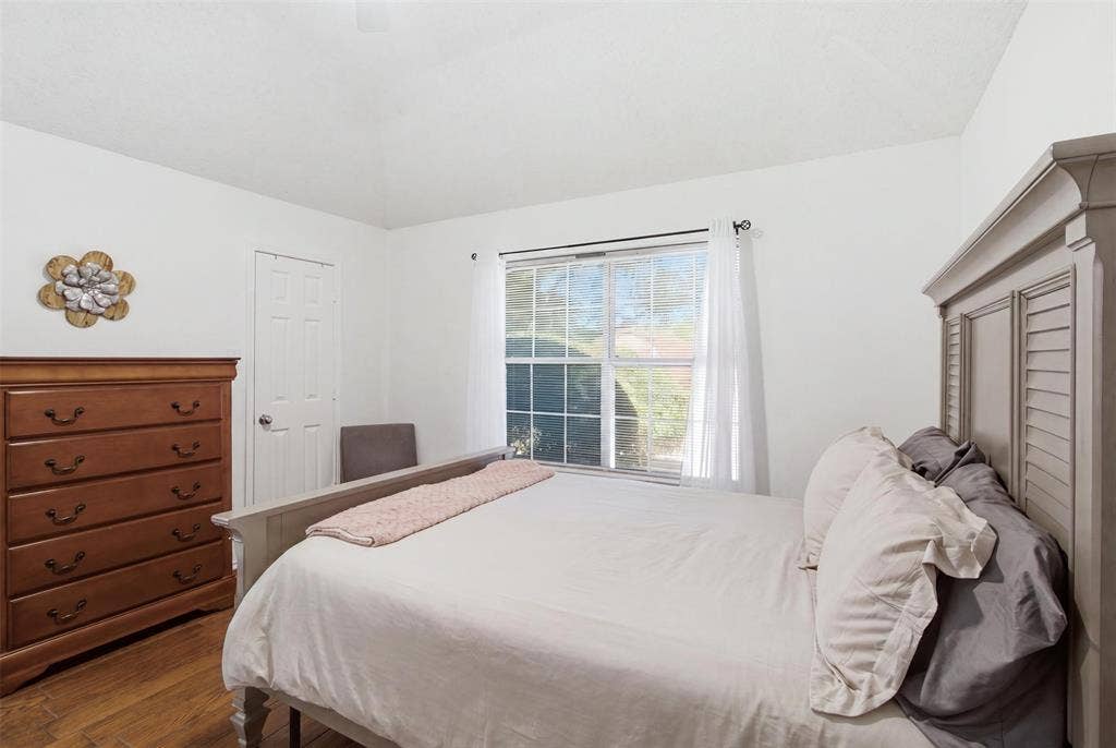 1020 Bayfield Drive, Denton, TX 76209 1020 Bayfield Drive, Denton, TX 76209