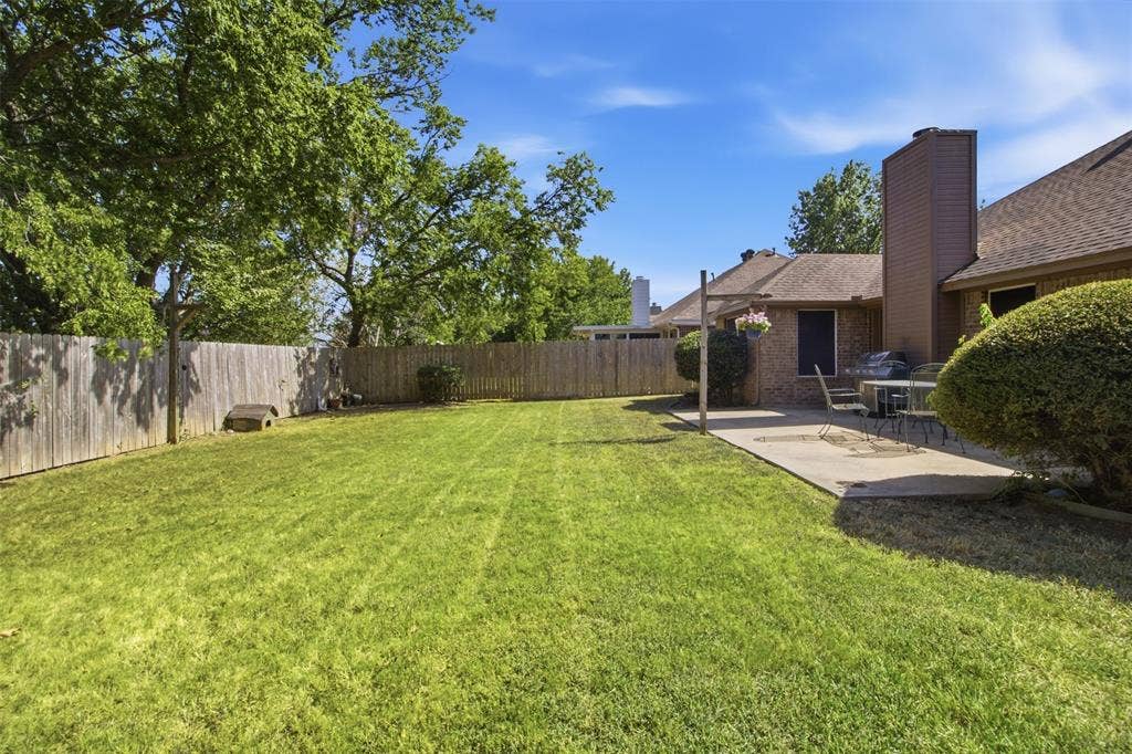 1020 Bayfield Drive, Denton, TX 76209 1020 Bayfield Drive, Denton, TX 76209