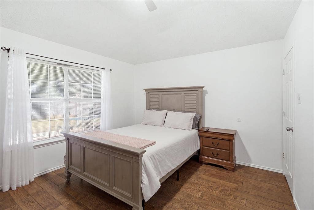 1020 Bayfield Drive, Denton, TX 76209 1020 Bayfield Drive, Denton, TX 76209