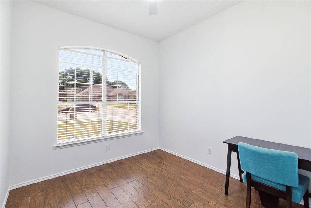 1020 Bayfield Drive, Denton, TX 76209 1020 Bayfield Drive, Denton, TX 76209