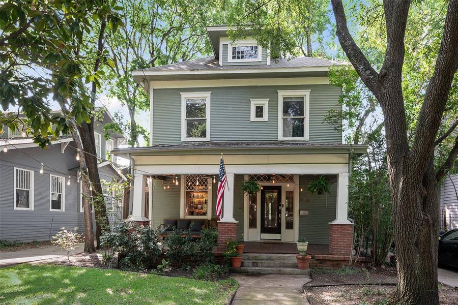 Property photo for 4710 Swiss Avenue, Dallas, TX