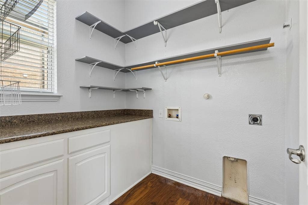 7975 Bishop Drive, Frisco, TX 75036 Main level laundry room.