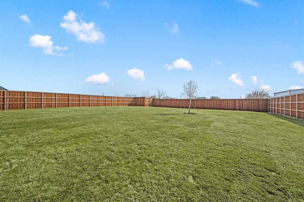 305 Wimberley Drive, Haslet, TX 76052