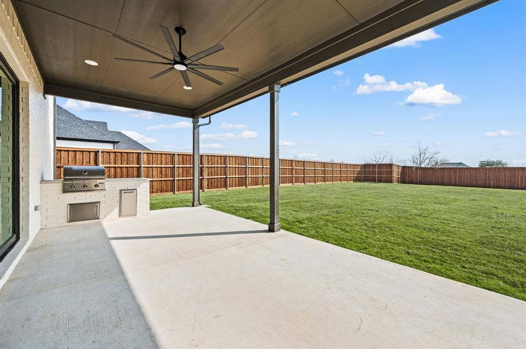 305 Wimberley Drive, Haslet, TX 76052
