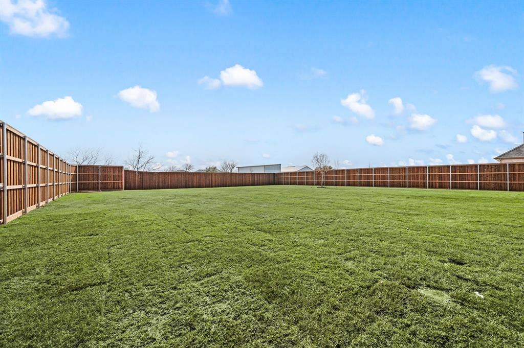 305 Wimberley Drive, Haslet, TX 76052