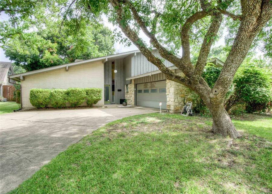 Property photo for 12231 Veronica Road, Farmers Branch, TX