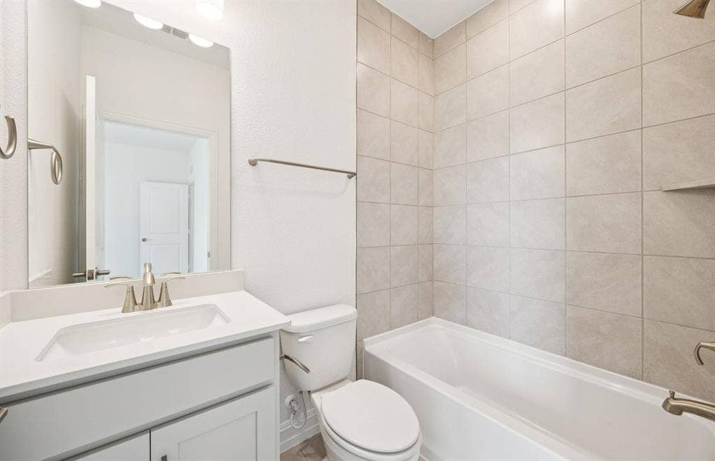 4821 Ripley Avenue, Celina, TX 75009 *Floorplan representation, not actual home - Spacious secondary bathroom