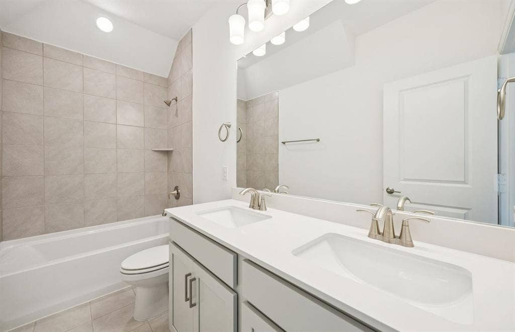 4821 Ripley Avenue, Celina, TX 75009 *Floorplan representation, not actual home - Spacious secondary bathroom