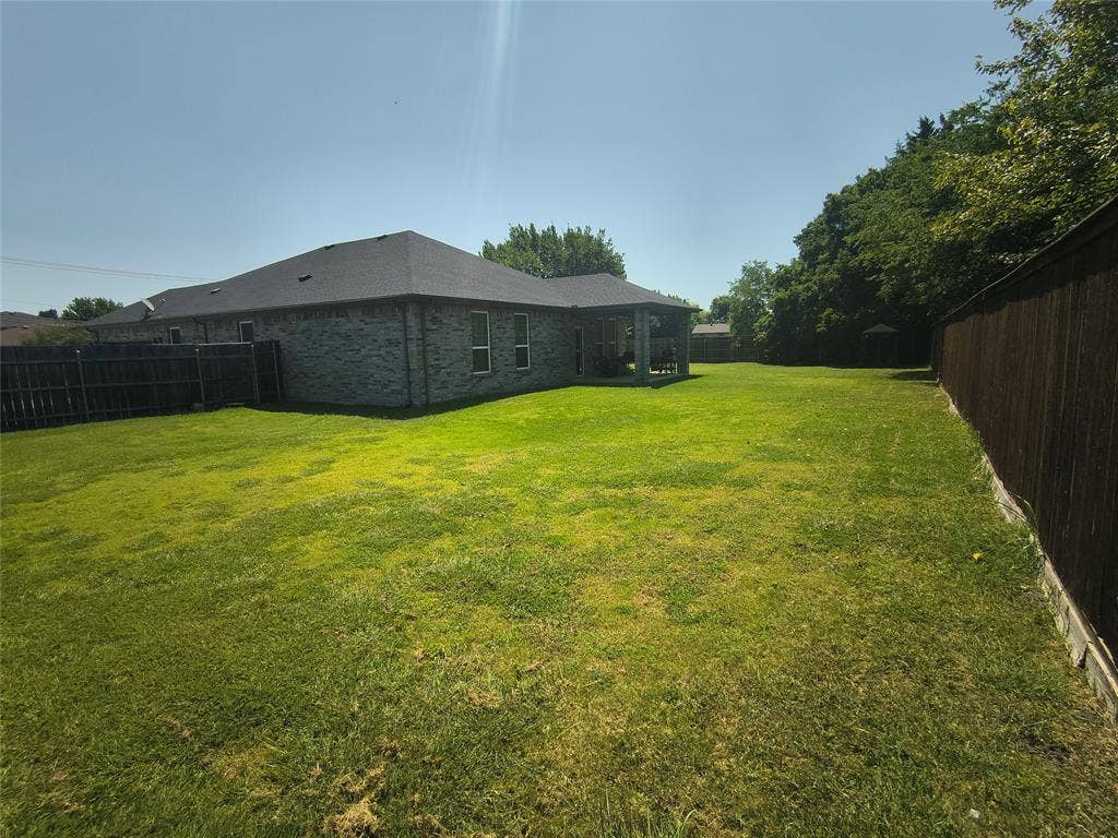 3027 Ames Road, Lancaster, TX 75134 3027 Ames Road, Lancaster, TX 75134