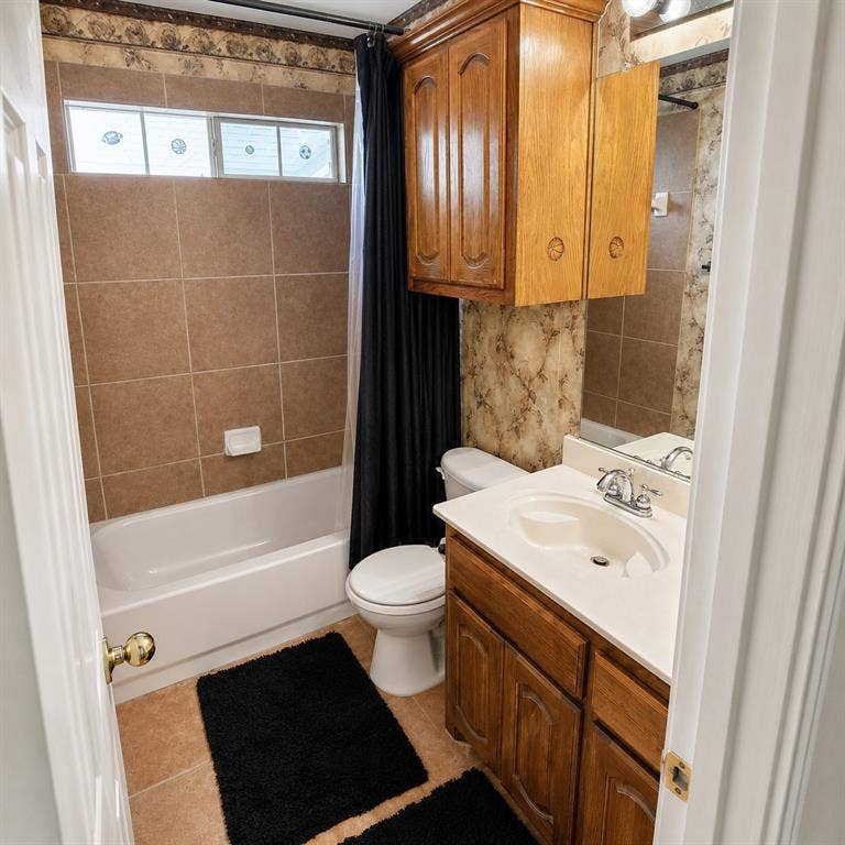 Secondary Bath