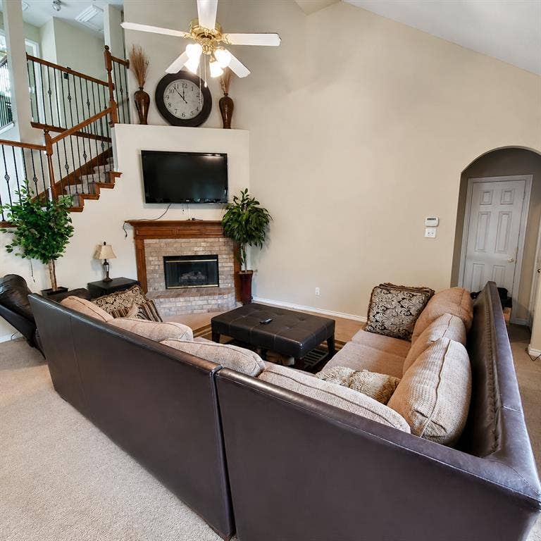 Familiy Room/ Den