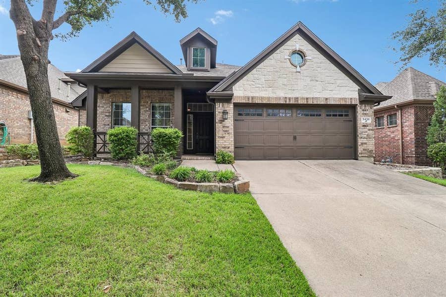 Property photo for 3436 Furlong Way, Fort Worth, TX