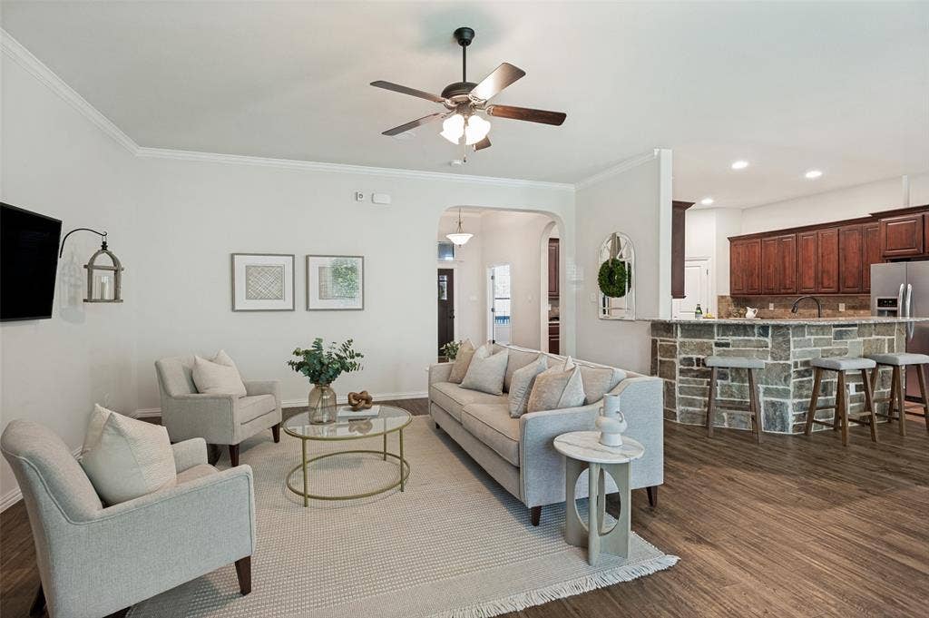 311 Covington Lane, Ovilla, TX 75154 311 Covington Lane, Ovilla, TX 75154