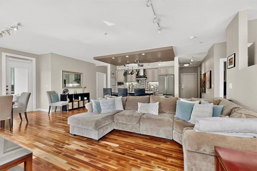Property photo for 4040 N Hall Street, #201, Dallas, TX