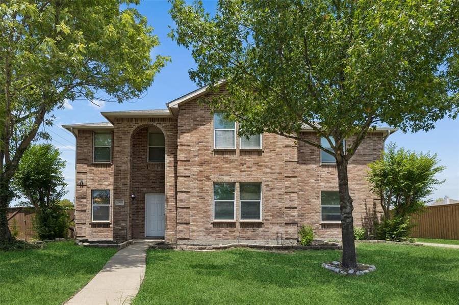 Property photo for 2901 Montague Trail, Wylie, TX