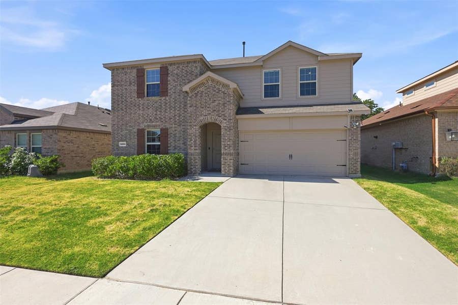 Property photo for 2200 Rustling Oaks Drive, Denton, TX