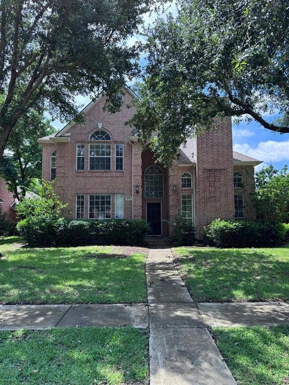 Property photo for 9702 Windy Hollow Drive, Irving, TX