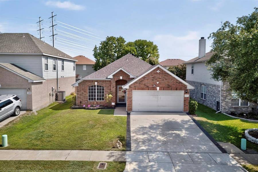 Property photo for 3612 Silverado Trail, Fort Worth, TX