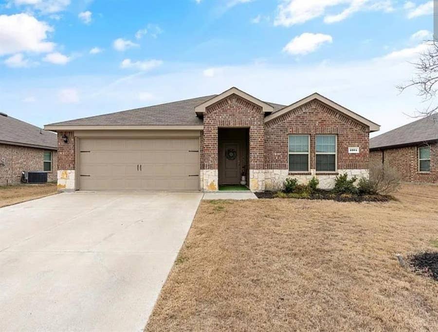 Property photo for 1304 Lowhill Drive, Royse City, TX