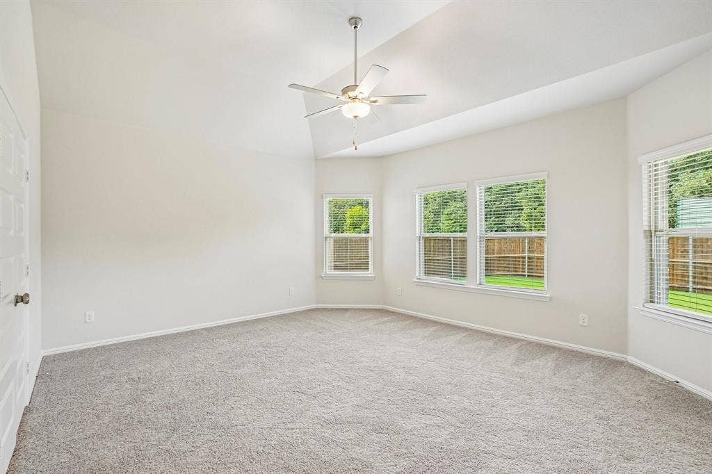 3205 Royal Forest Drive, Denton, TX 76208