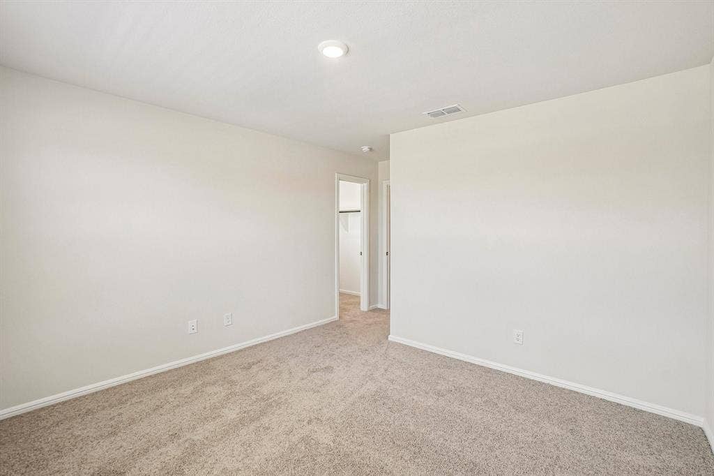 3205 Royal Forest Drive, Denton, TX 76208