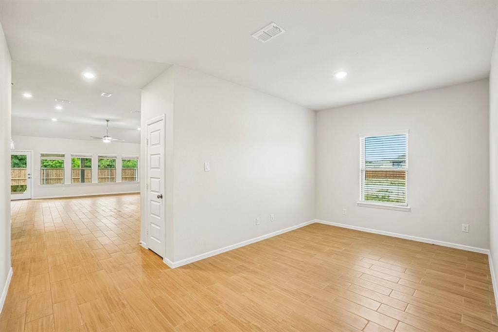 3205 Royal Forest Drive, Denton, TX 76208