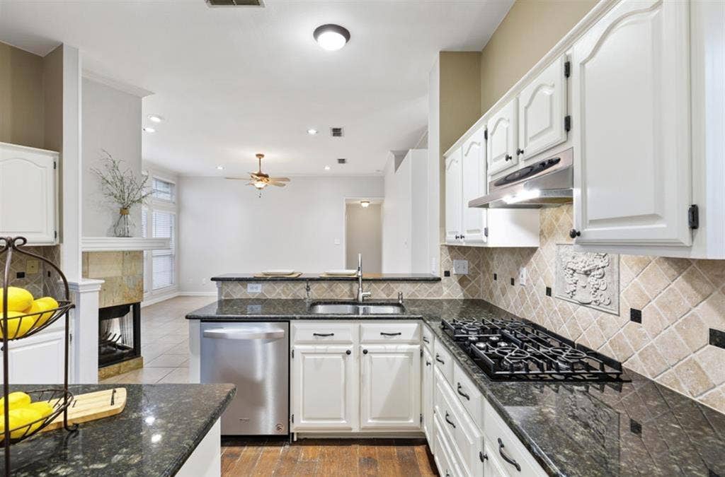 4500 Portrait Lane, Plano, TX 75024 4500 Portrait Lane, Plano, TX 75024