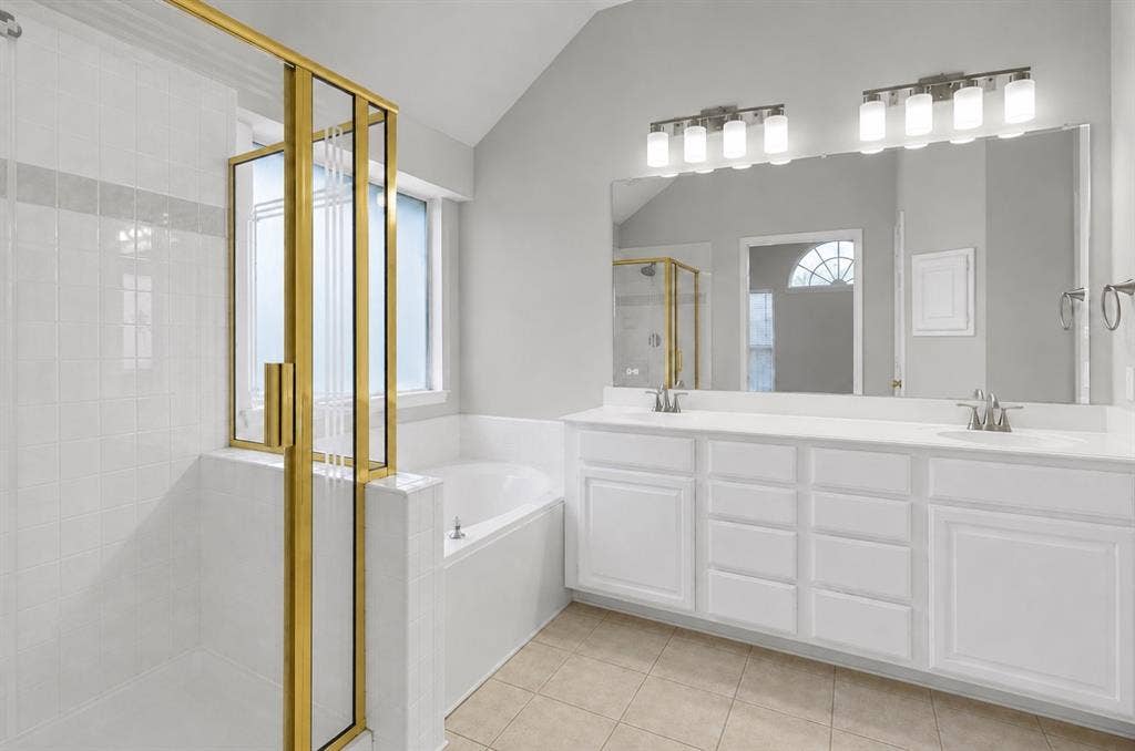 4500 Portrait Lane, Plano, TX 75024 Master Bathroom
