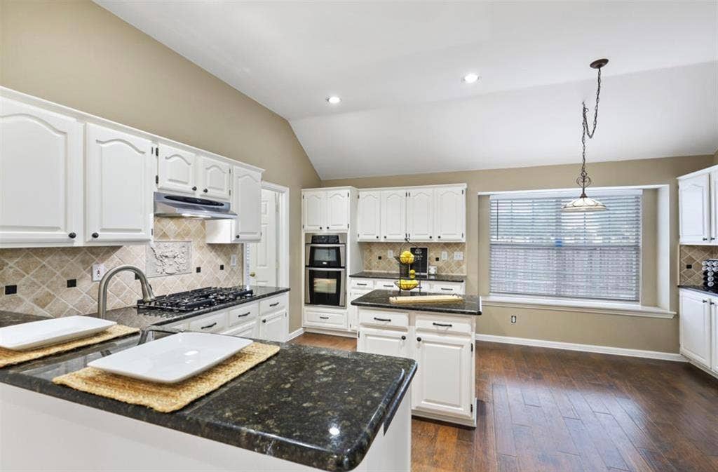4500 Portrait Lane, Plano, TX 75024 4500 Portrait Lane, Plano, TX 75024