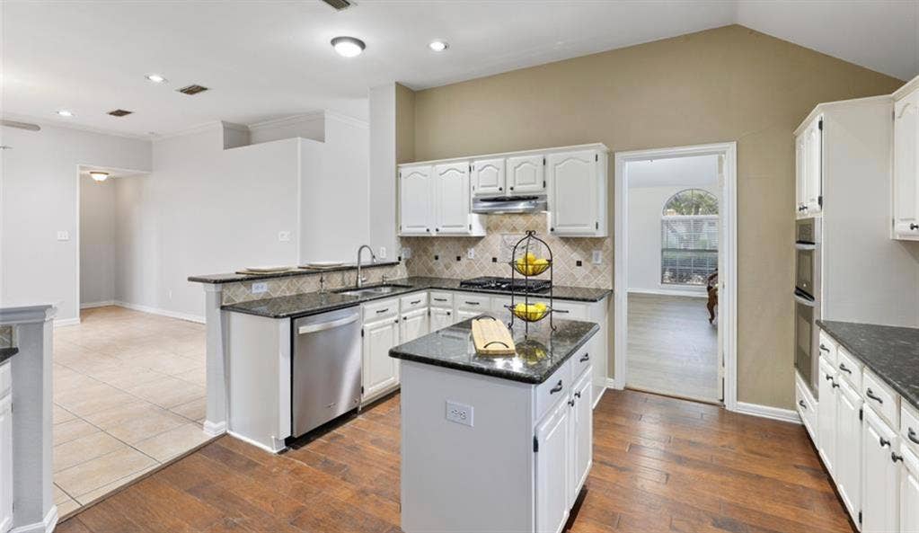 4500 Portrait Lane, Plano, TX 75024 4500 Portrait Lane, Plano, TX 75024