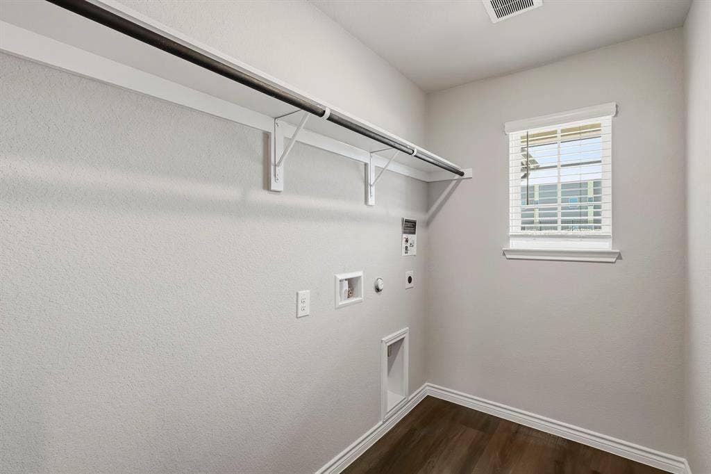 3261 Kelso Drive, Everman, TX 76140 3261 Kelso Drive, Everman, TX 76140