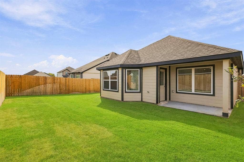 3261 Kelso Drive, Everman, TX 76140 3261 Kelso Drive, Everman, TX 76140