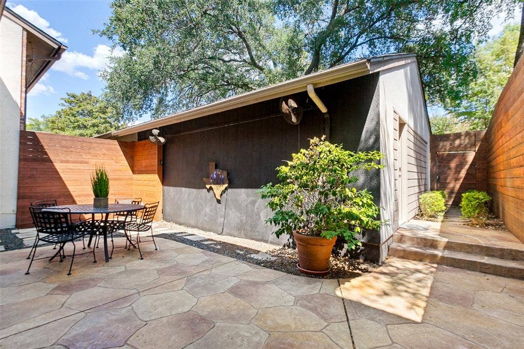 6362 Southpoint Drive, Dallas, TX 75248 6362 Southpoint Drive, Dallas, TX 75248