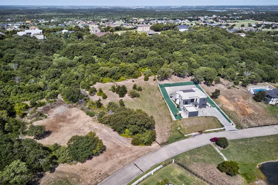 Property photo for 2438 Creekwood Drive, Cedar Hill, TX