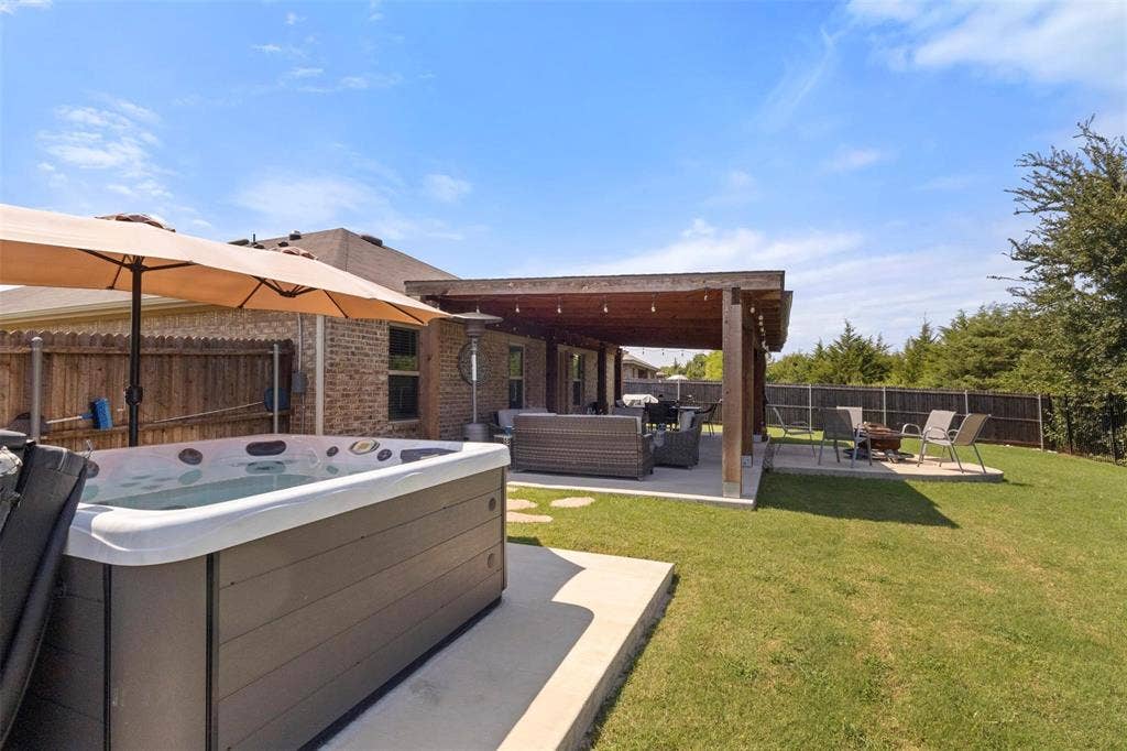 3319 Everly Drive, Fate, TX 75189 3319 Everly Drive, Fate, TX 75189