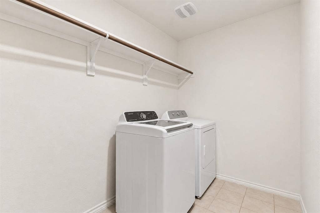3319 Everly Drive, Fate, TX 75189 3319 Everly Drive, Fate, TX 75189