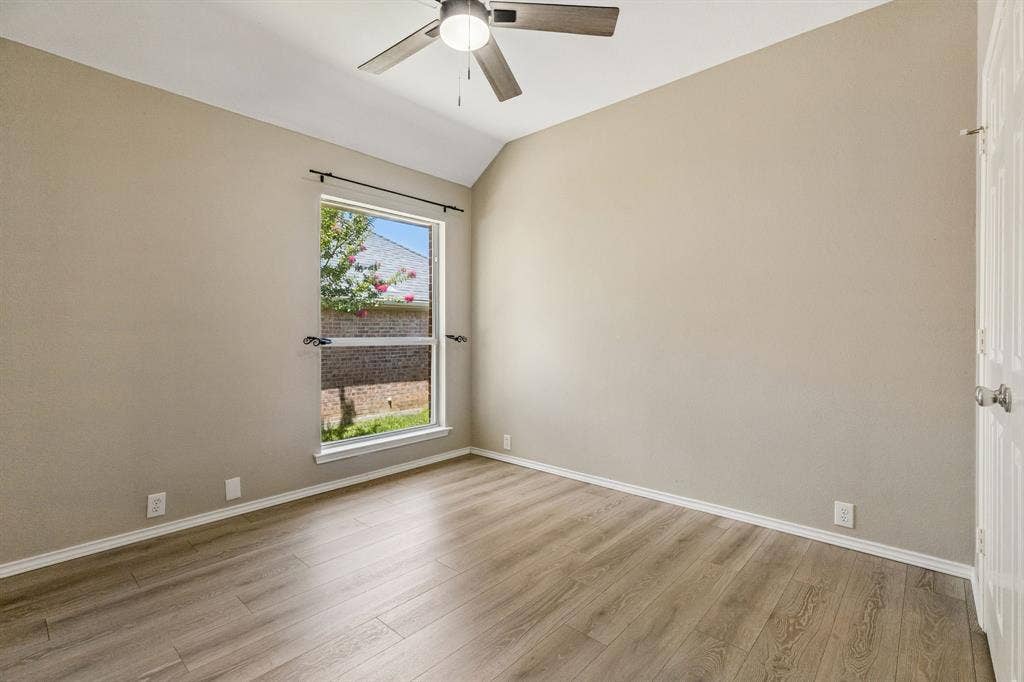 3313 Heatherbrook Drive, Plano, TX 75074 3313 Heatherbrook Drive, Plano, TX 75074