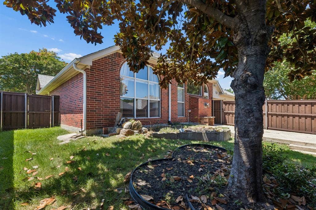 3313 Heatherbrook Drive, Plano, TX 75074 3313 Heatherbrook Drive, Plano, TX 75074