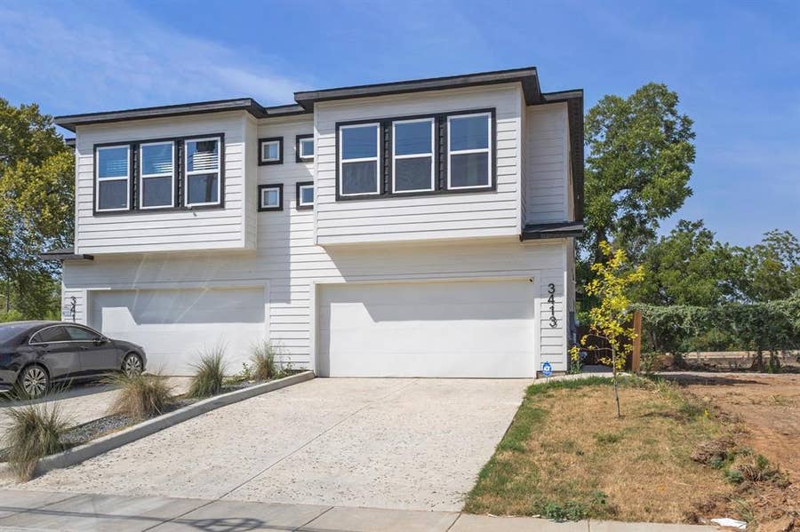 Property photo for 3413 Wendelkin Street, Dallas, TX